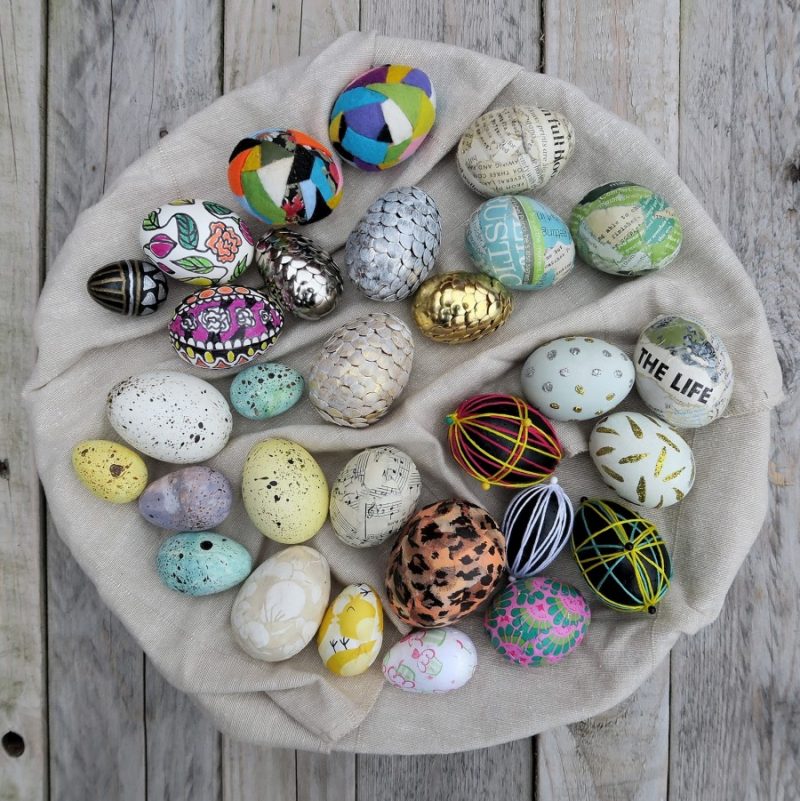 Как сделать пасхальное яйцо - рекомендации по простому украшению и и варианты создания сувенира (70 фото)