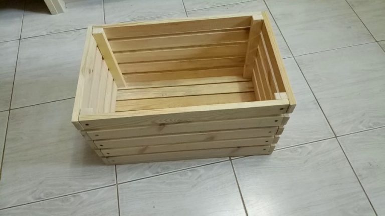 сделать деревянный ящик с крышкой своими руками