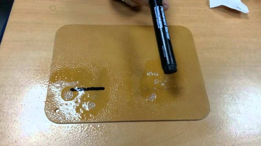 Как отмыть черную ручку